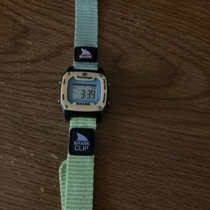 Shark mini watch